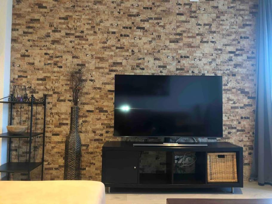 70 Sqm Apartment With Seaview In Arenales Del Sol. Esterno foto